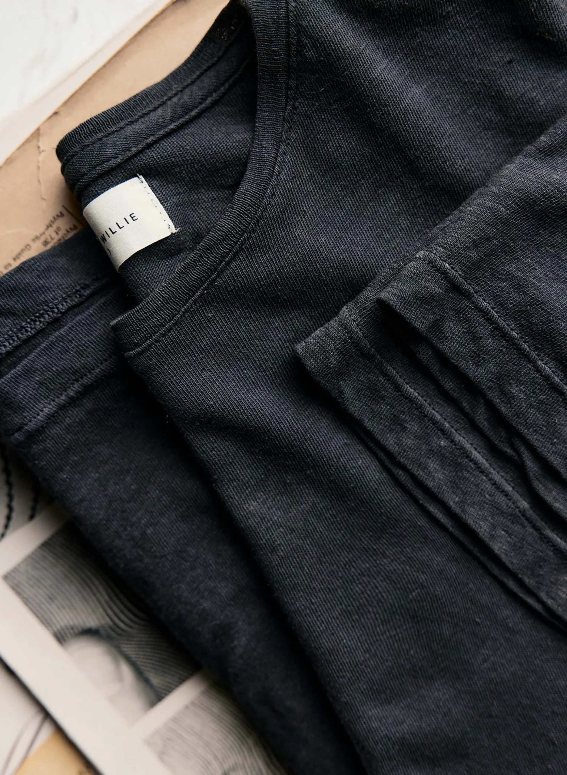 imogene + willie Cotton Hemp Crew In Faded Black| T-Shirts