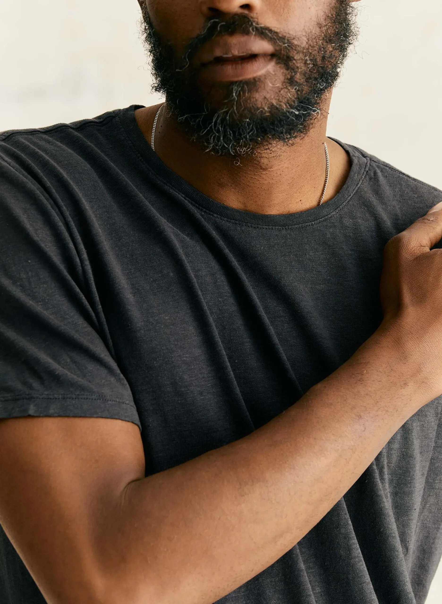imogene + willie Cotton Hemp Crew In Faded Black| T-Shirts
