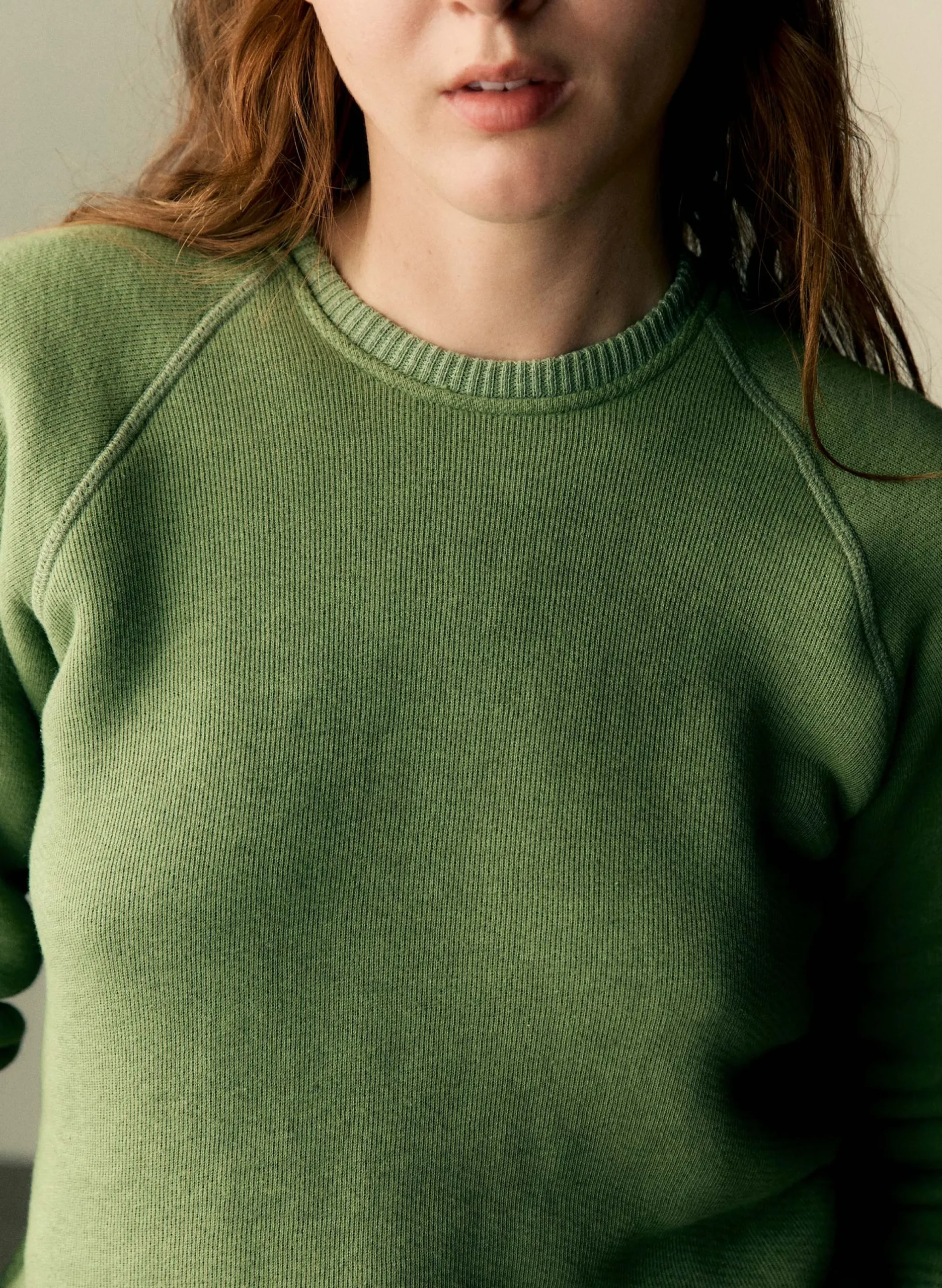 imogene + willie Lana Raglan Sweatshirt In Sage|Women Knits & Sweaters