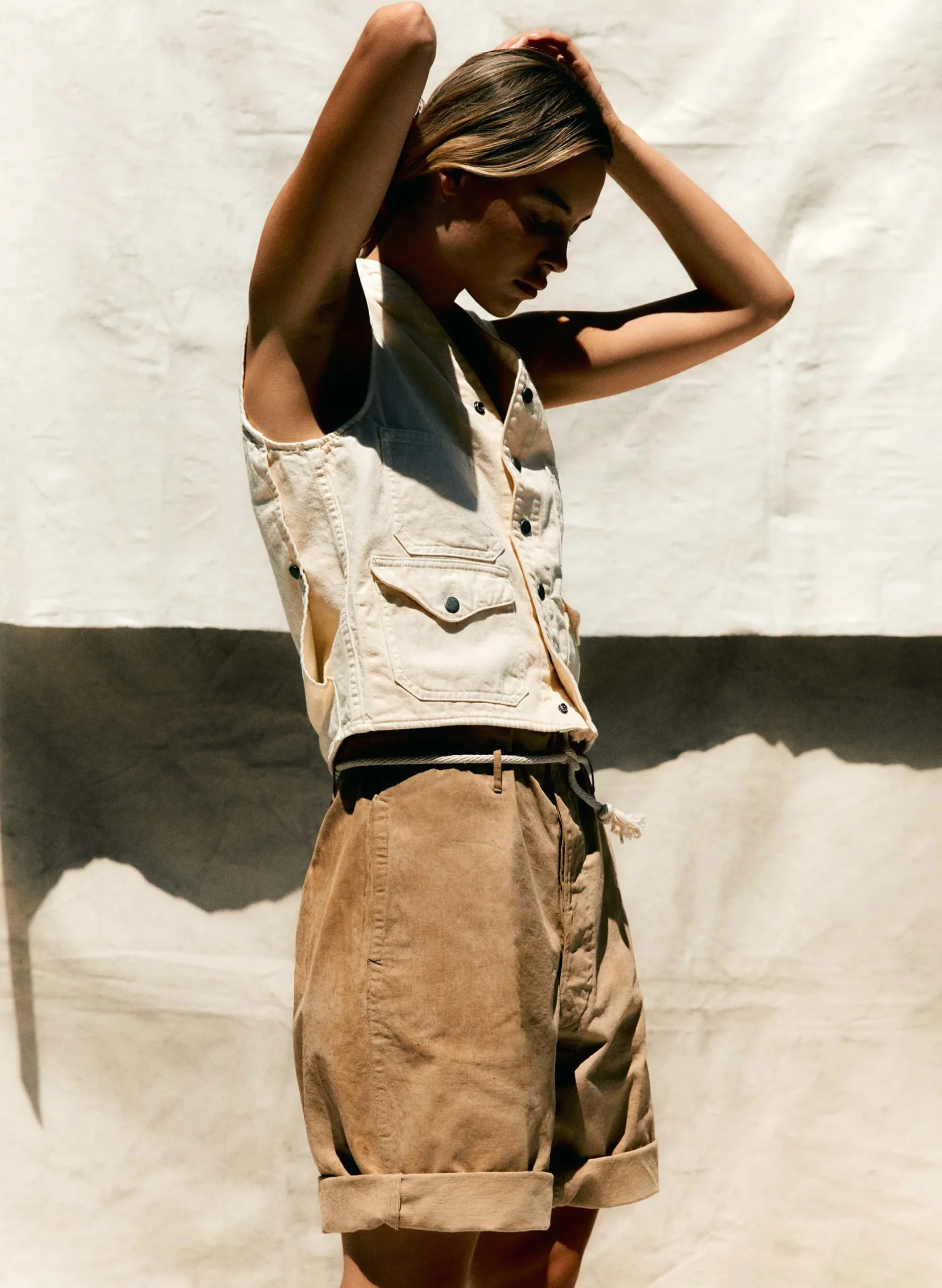 imogene + willie The Field Vest In Natural|Women Shirts
