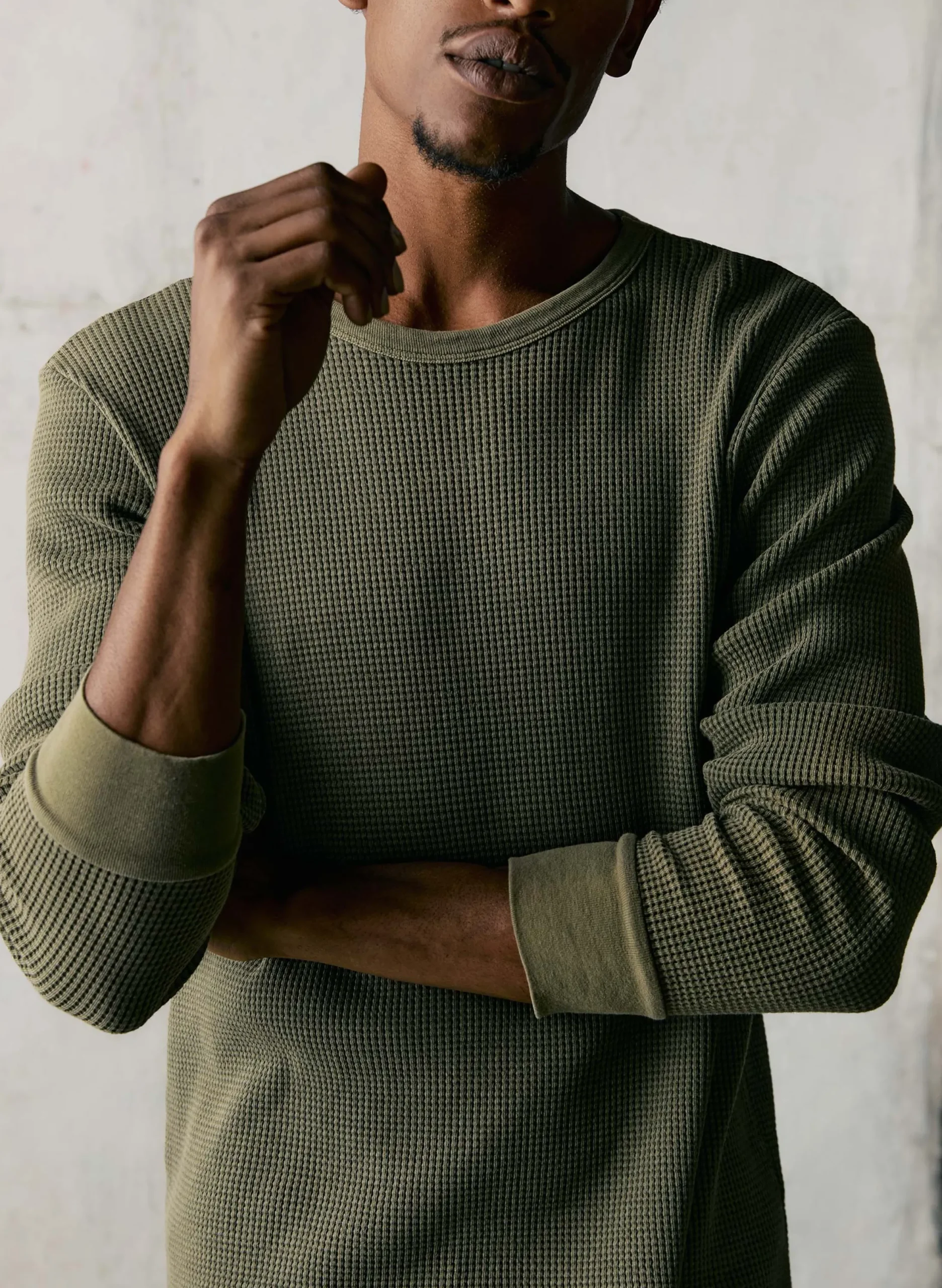imogene + willie The Long Sleeve Thermal Crew In Olive| Knits & Sweaters
