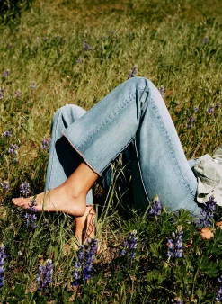 imogene + willie Wyatt Valdez|Women Denim